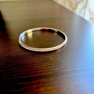 Elegant Silver Fashion Bangle Bracelet